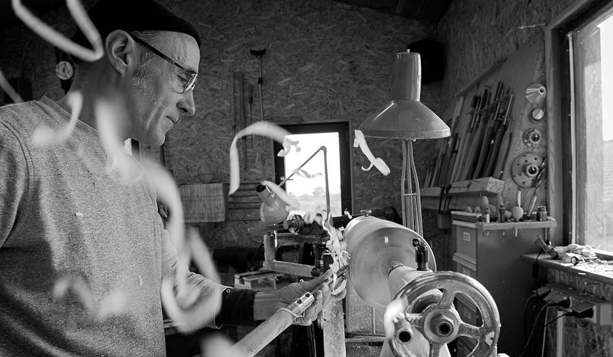 Yann Marot biography, woodturning artist in Var